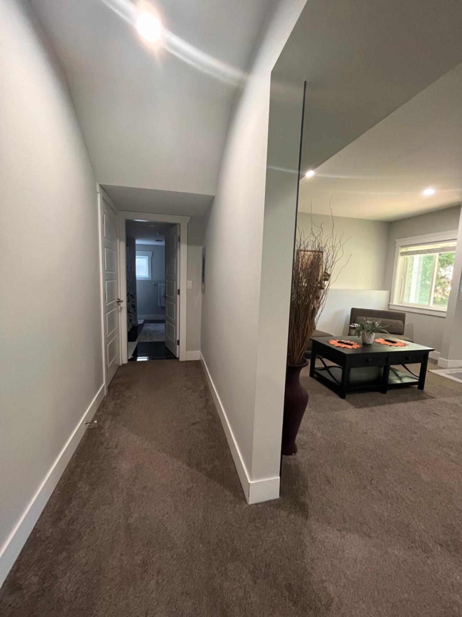 2 Bedroom Suite With Full Kitchen Revelstoke Extérieur photo