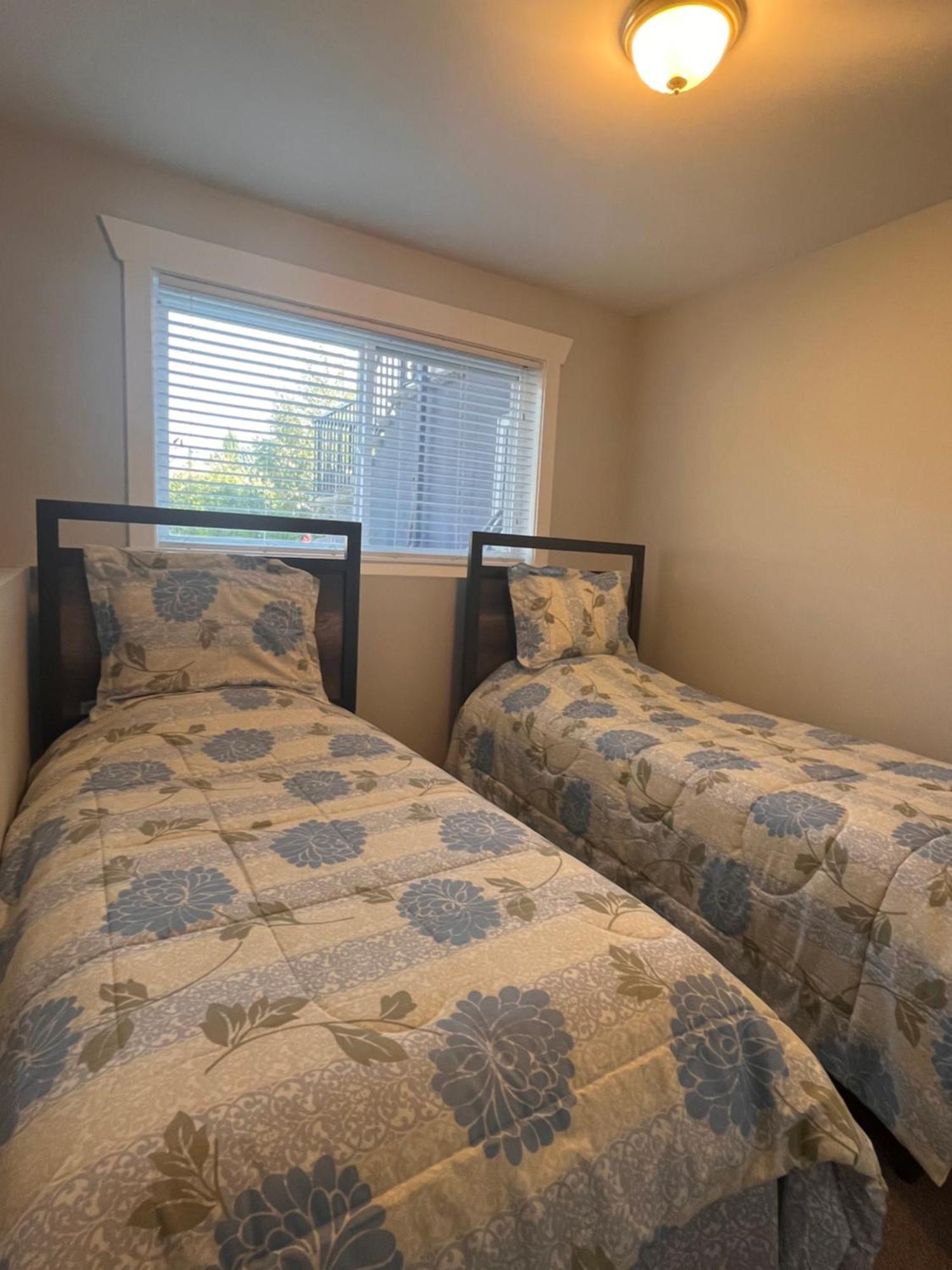 2 Bedroom Suite With Full Kitchen Revelstoke Extérieur photo